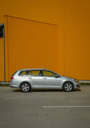 Volkswagen Golf cena 44900 przebieg: 220981, rok produkcji 2016 z Wrocław małe 667